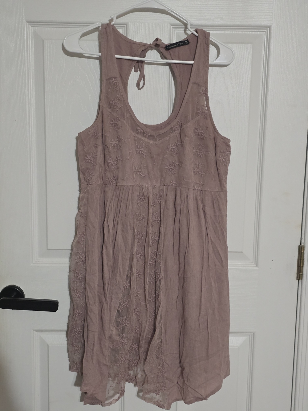Abercrombie & Fitch Mauve Sleeveless Embroidered Midi Dress